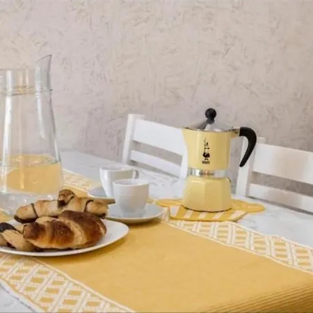 Murat Golden Apartman Bari